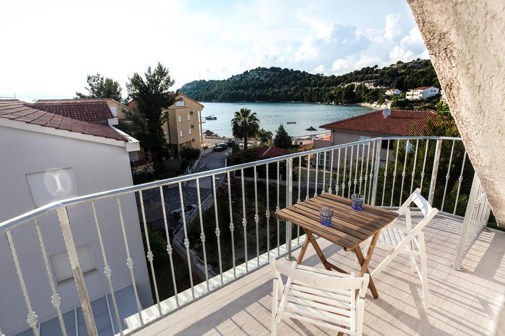 Apartments Rajna Žaborić Extérieur photo